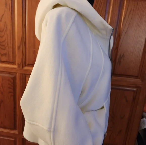 Lululemon oversized scuba full zip hoodie, color: Lemon Sorbet - Picture 10 of 14